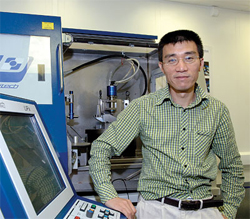 Xichun Luo 