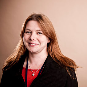 Dr Leigh Fleming